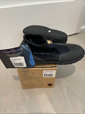 NeoSport Men's Black Neoprene Water Shoes 3mm low top boots size 5